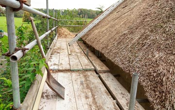 advantages of Llanrhaeadr Ym Mochnant thatch roofing