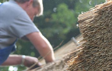 professional Llanrhaeadr Ym Mochnant thatchers